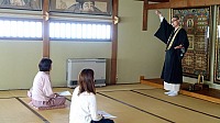 神奈川県より「お数珠づくり体験」「坐禅体験」にお越し頂きました。